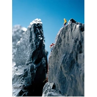 Noch 15871 Mountaineers -  HO Scale