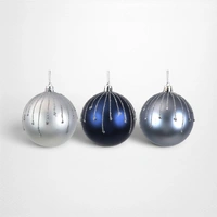 Glacier Blue Bauble w/Glitter Detail - 8cm