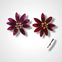 Plum Daisy B -  17cm