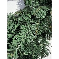 24in Green Christmas Wreath