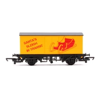 Hornby Santa’s Express Train Set 1:76