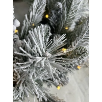 60cm Warm White Pre-lit Snow Christmas Wreath