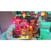 Lemax Best Decorated House