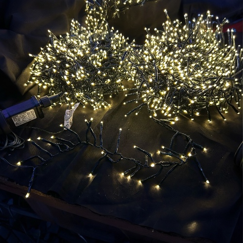 29M Warm White LED Cluster/Firecracker String Light