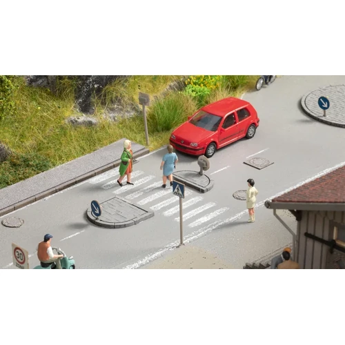 Noch 60525 - Road Decoration Set - HO scale