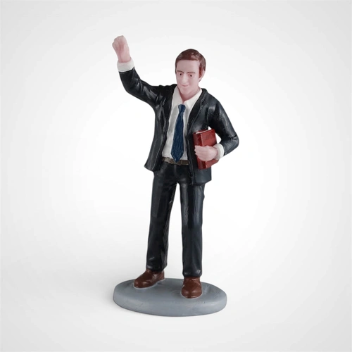 62615 Pastor Waving - PREORDER FOR 2026