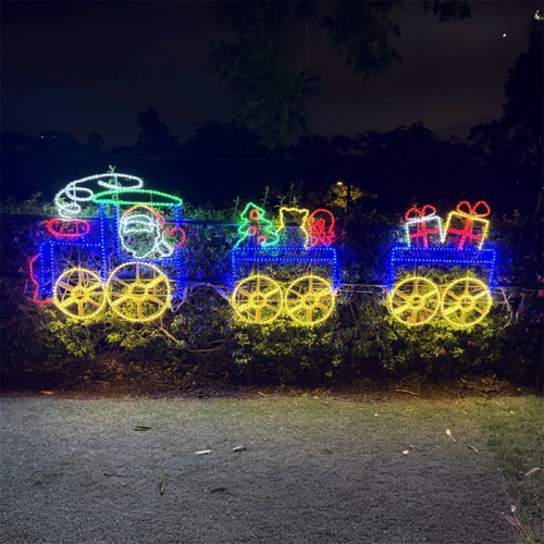 Giant Train 3m long Rope Light Motif