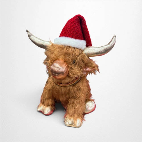 Large Sitting Gold Highland Cow