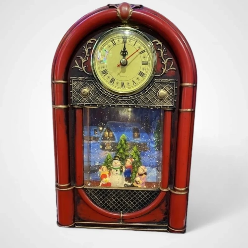 Vintage Swirling Glitter Clock